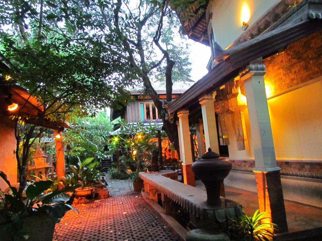 Santitham Guest House Csiangmaj Kültér fotó