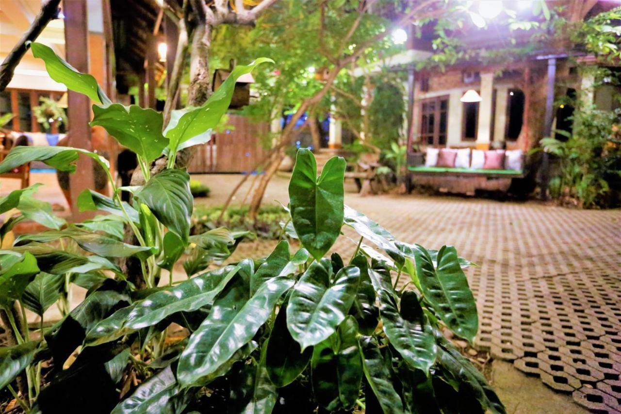 Santitham Guest House Csiangmaj Kültér fotó